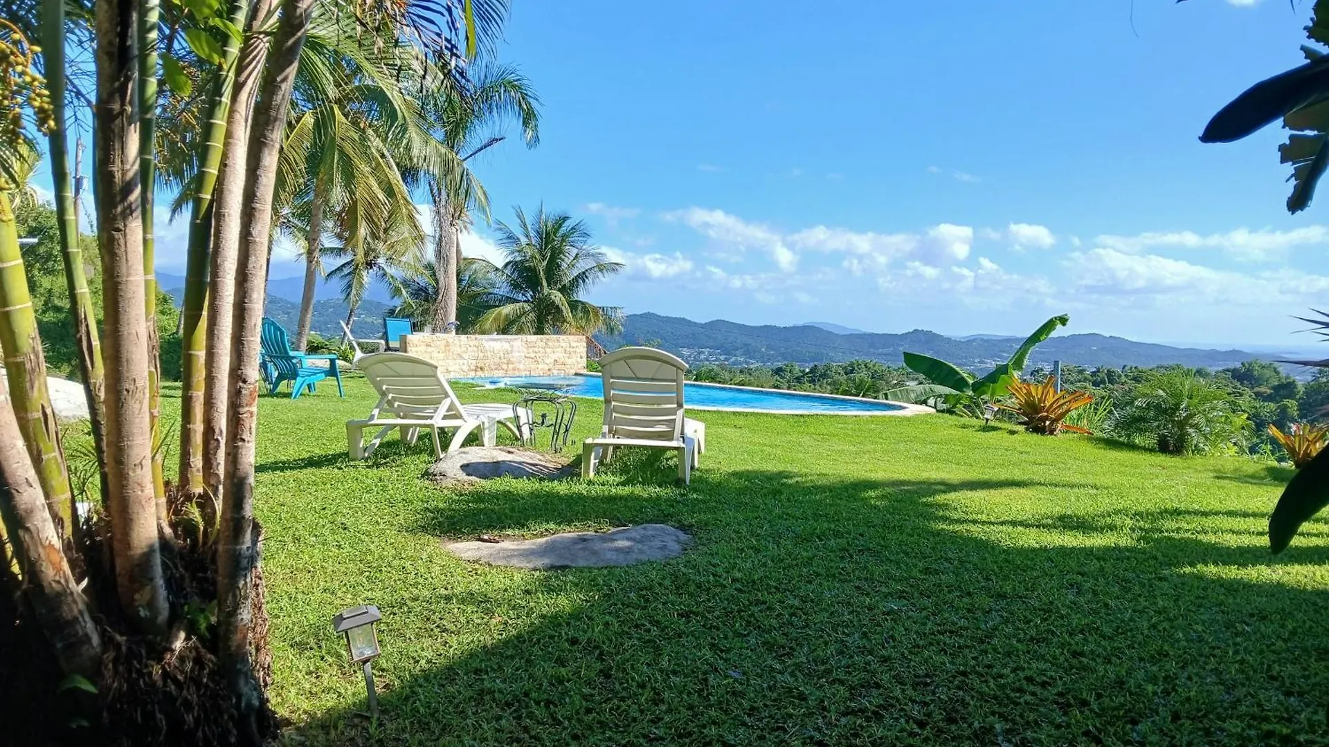 Swim & Paint Art Retreat Apartment Las Piedras